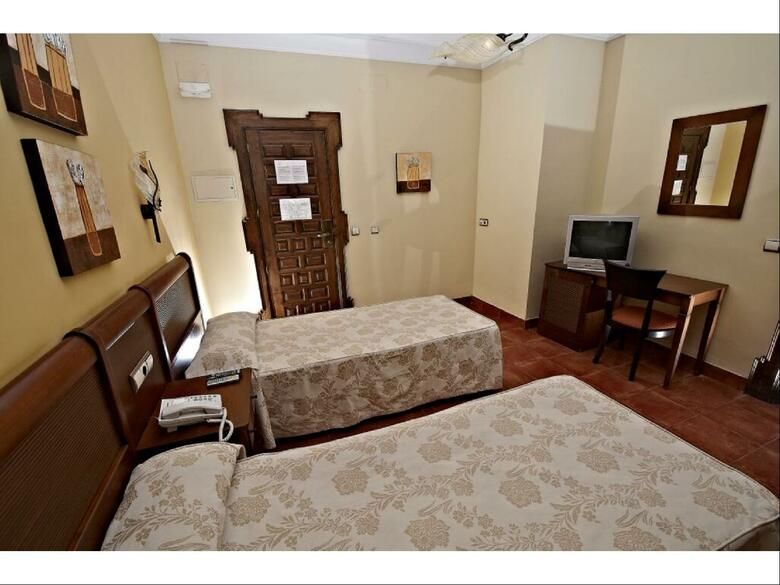 Hotel Coso Viejo