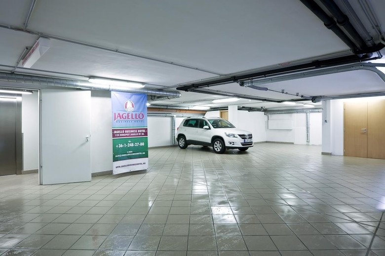 Jagello Business Hotel