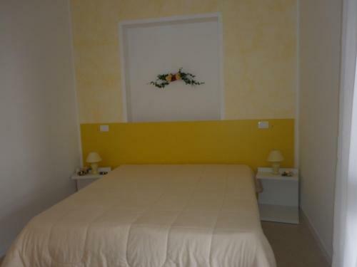 Hostal Villa Al Mare Guest House