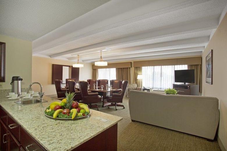 Hotel Best Western Plus Madison - Huntsville