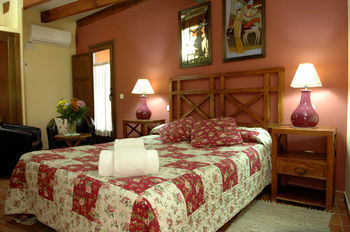 Agroturismo Casa Rural Los Cuatro Ca�os