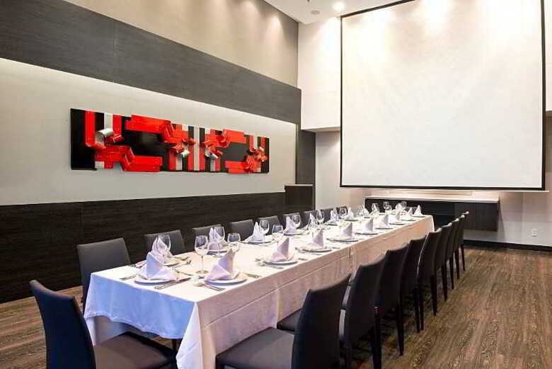 Hotel NH Bogot� Urban 26 Royal