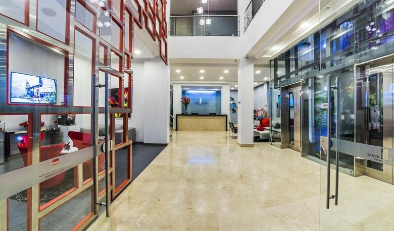 Hotel Black Tower Premium