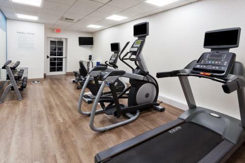Holiday Inn Express Hotel & Suites Dothan North