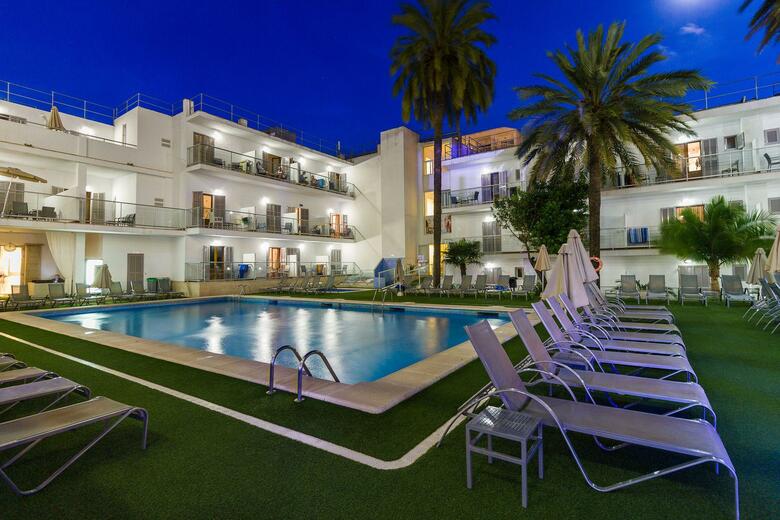 Eix Alcudia Hotel - S�lo Adultos