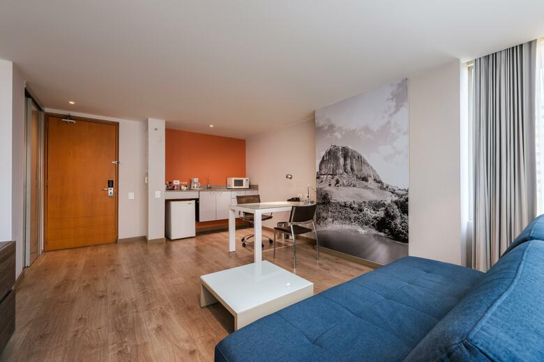 Hotel Holiday Inn Express & Suites Medellin