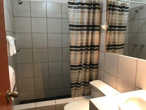 Hostal Bond