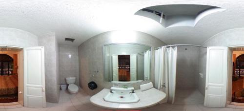 Hotel Colonial