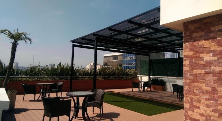 Aparthotel Capital Suites Luxury Residences & Offices
