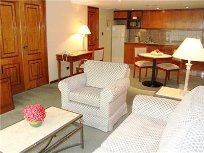 Aparthotel Los Tallanes Hotel & Suites