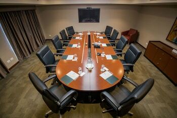 Aparthotel Los Tallanes Hotel & Suites