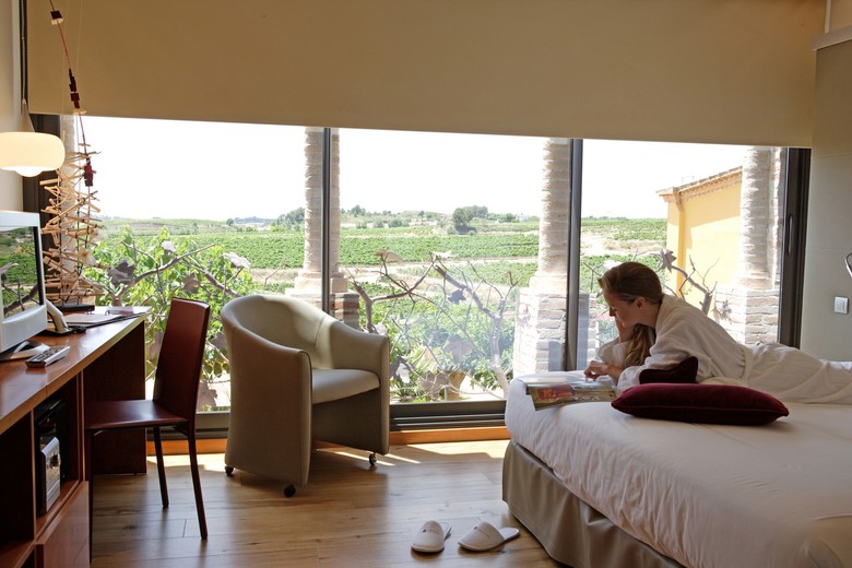 Hotel Can Bonastre Wine Resort