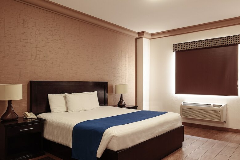 Hotel Conquistador Inn By Us Consulate