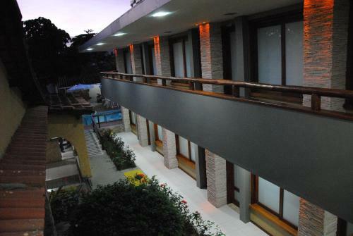 Hostal Pousada Cambuc� De Cabo Frio