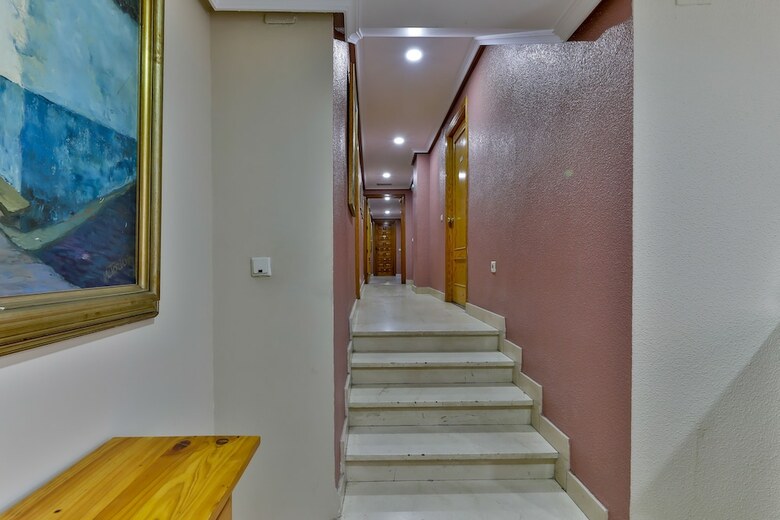 Hotel Hoster�a El Bodeg�n De Gredos