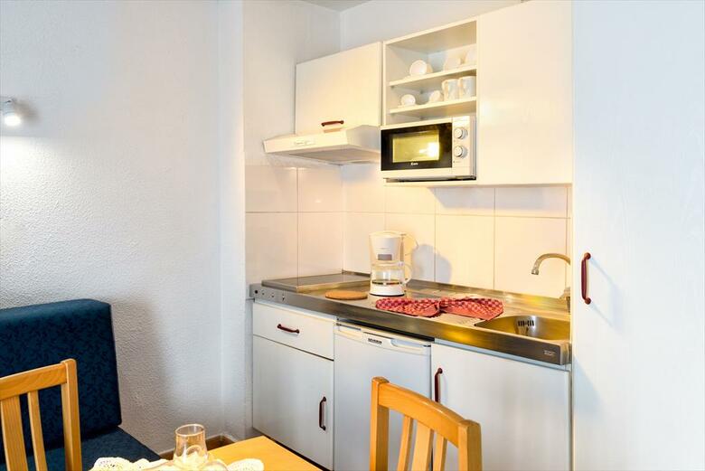 Oro Blanco Apartments