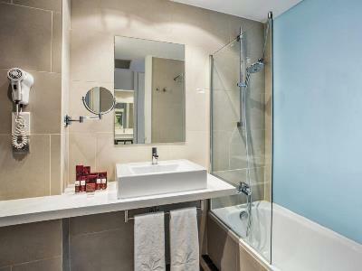 Azz Valencia T�ctica Hotel