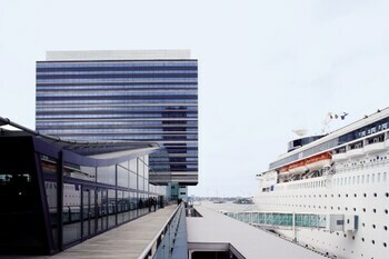Hotel M�venpick Amsterdam City Center