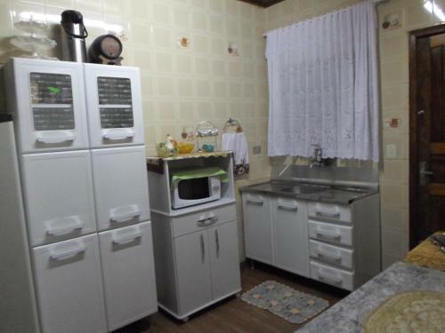 Apartamento Pousada Laura / Ziza