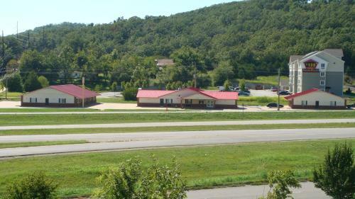Regency 7 Motel