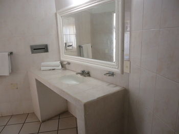Hotel Concierge Inn Santa Cecilia