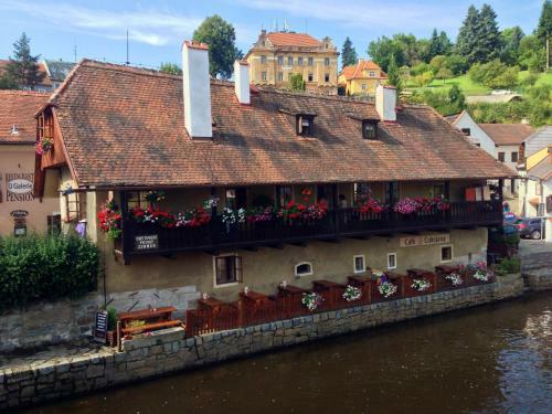 Hostal Pension Meandr