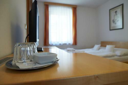 Hostal Penzion Na Ostrov?