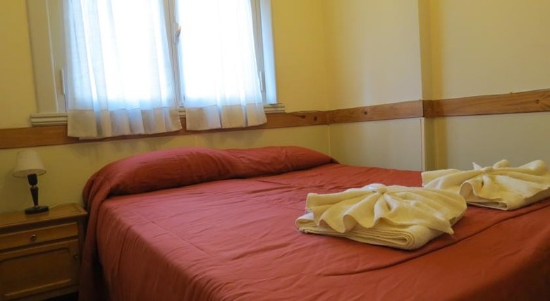 Hotel Raglan