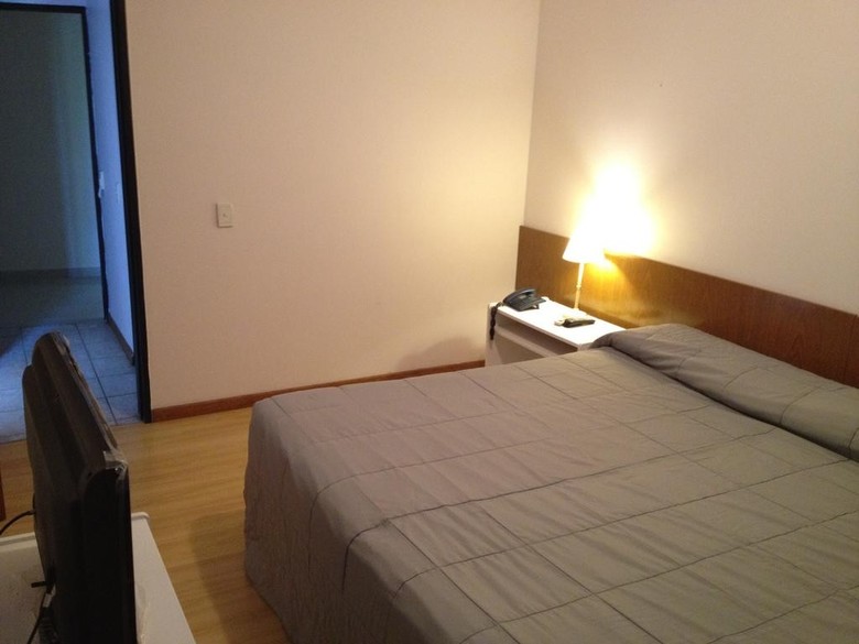Regency Bombal Apartments