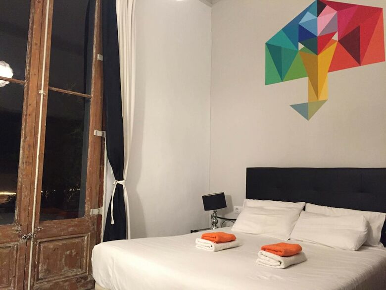 Hostal Zoorooms Boutique Guesthouse