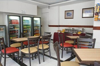 Hotel Fiesta Versalles