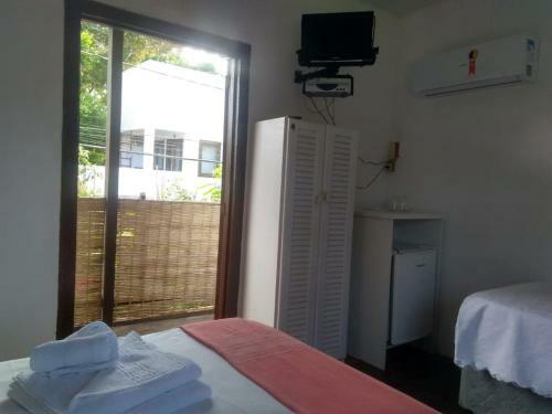 Hostal Pousada L� Na Magia