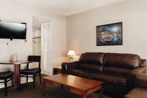 Hotel Vintage Lakeside Inn