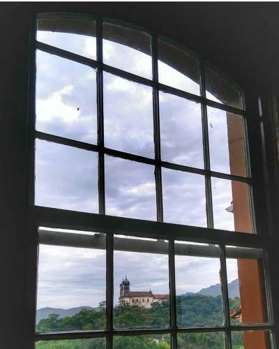 Brumas Hostel