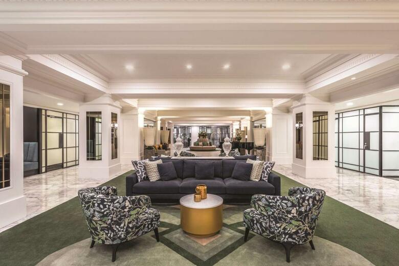 The Savoy Hotel On Little Collins Melbourne