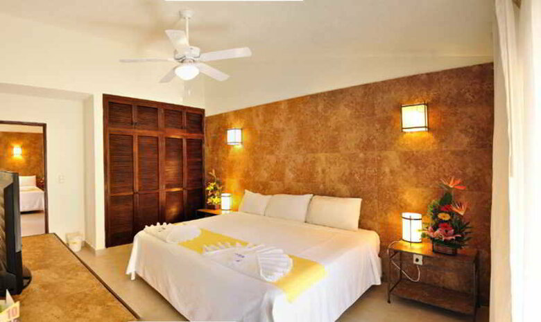 Tukan Hotel & Beach Club