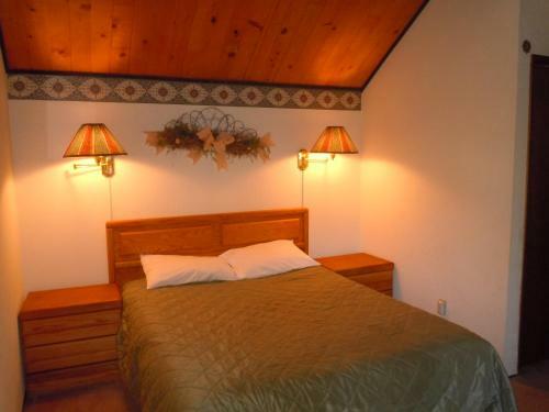 Two-bedroom Deluxe Unit #49 By Escape For All Seasons