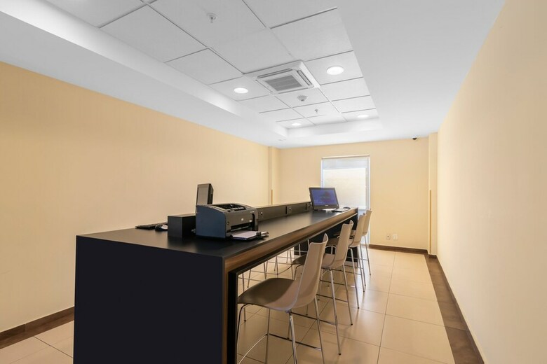 Hotel City Express Playa Del Carmen