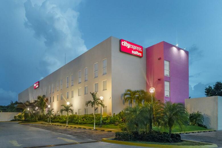 Hotel City Express Playa Del Carmen