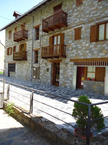 Agroturismo Apartaments La Llucana
