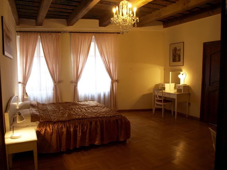 Apartamentos U Cerneho Medveda- At The Black Bear
