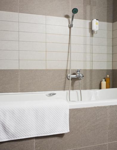 Aparthotel Apartments Almandine
