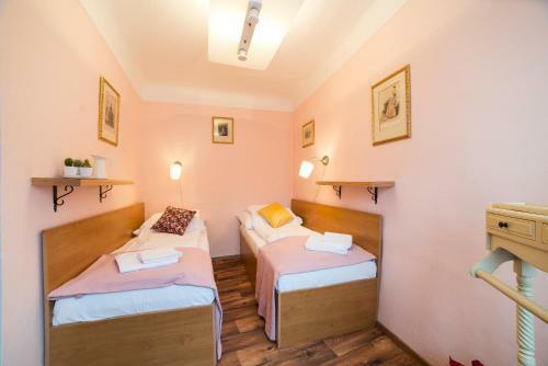 Apartamentos Zlat� K?? Golden Horse