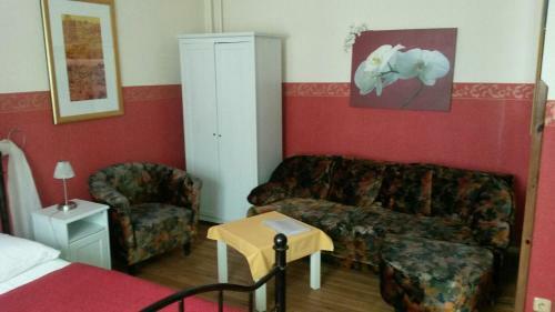 Hostal Pension Lucie