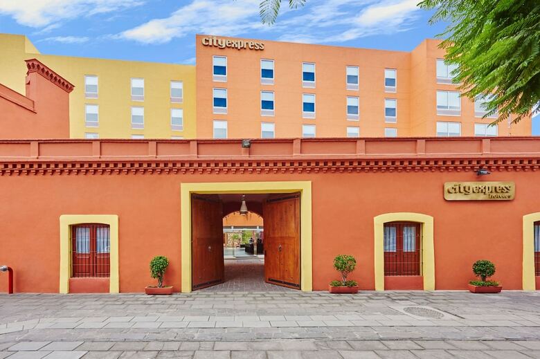 Hotel City Express Puebla Centro