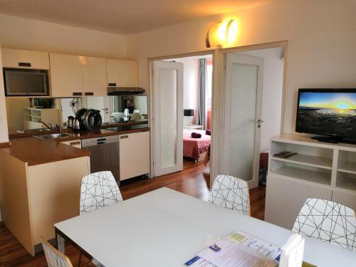 Golden Family Apartments