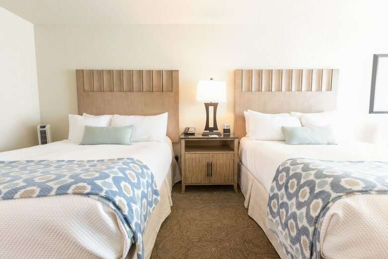 Hotel Cambria Landing Inn And Suites