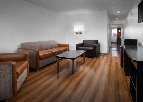 Motel 6 Carlsbad East