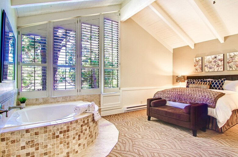Posada Carriage House Inn