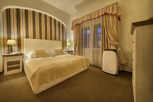 Hotel U 3 Pstrosu